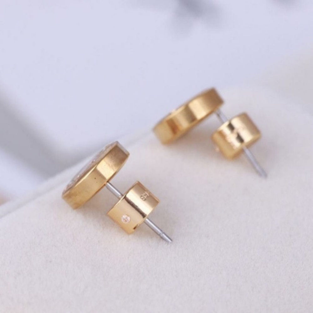 New Michael Kors Gold Crystal Pave Stud Earrings - Picture 2 of 14